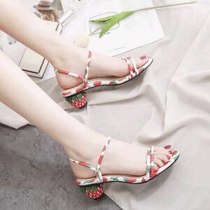 NWOT - Strawberry Rhinestone Décor Sandals in White  (Size 7)